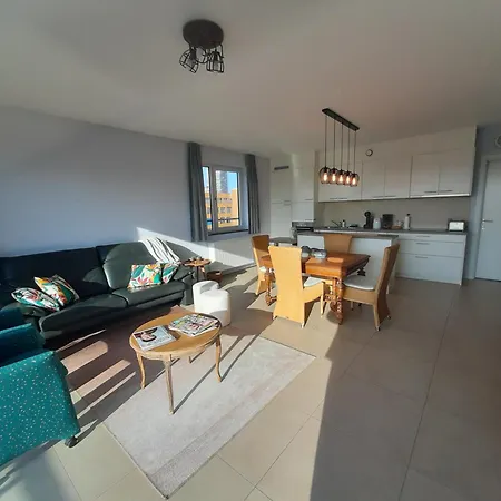Apartman Bootsman Prachtig Zicht, Groot Zonnig Terras, Garage, Fietsenberging Fietsstad - Ensorstad *